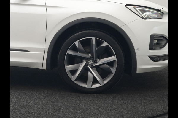 Seat Tarraco 1.4 TSI e-Hybrid FR PHEV 245pk Dealer O.H. | Trekhaak Af Fabriek | Adaptive Cruise | 360 Camera | Sportstoelen Memory & Verwarmd | Stuur Verwarmd | Keyless | Blis | 20"L.M | Apple Carplay | Navigatie | DAB | Plug In Hybrid |