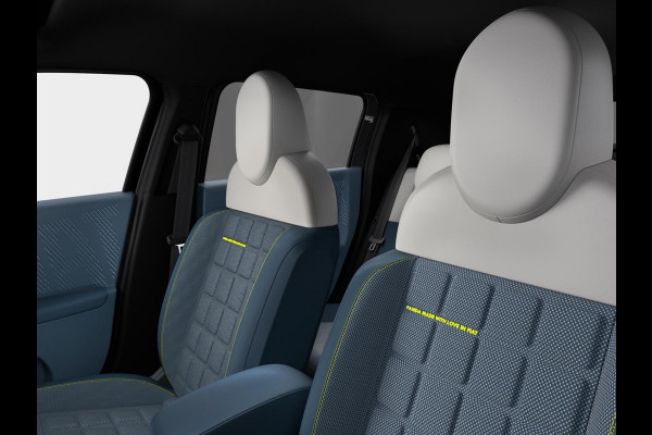 Fiat Grande Panda La Prima 11 kW 44 kWh | Clima | Cruise | Camera | Apple Carplay | 17" | Navi | Winter Pack