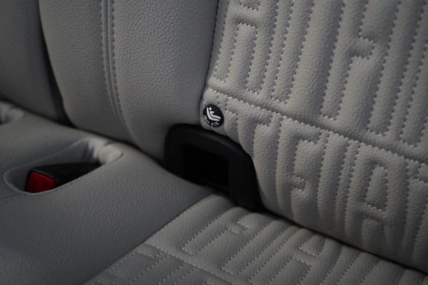 Fiat 500 La Prima 42 kWh | SoH 100% | Panoramadak | Leder | Navigatie | Carplay | Lm velgen | Blind-Spot