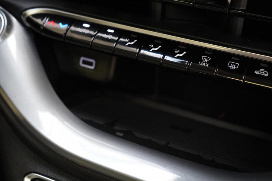 Fiat 500 La Prima 42 kWh | SoH 100% | Panoramadak | Leder | Navigatie | Carplay | Lm velgen | Blind-Spot