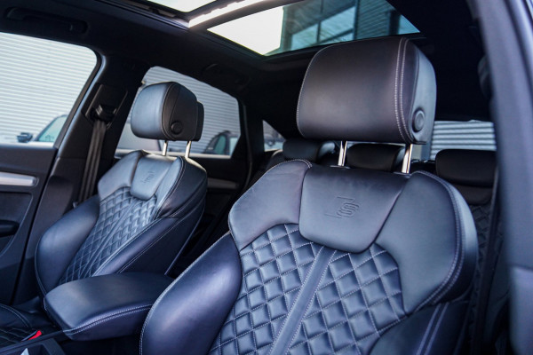 Audi Q5 Sportback 55 TFSI e Quattro | 2 x S-line | RS Zetels | Panorama | Luchtvering | Camera | Audi Drive Select | Apple Carplay