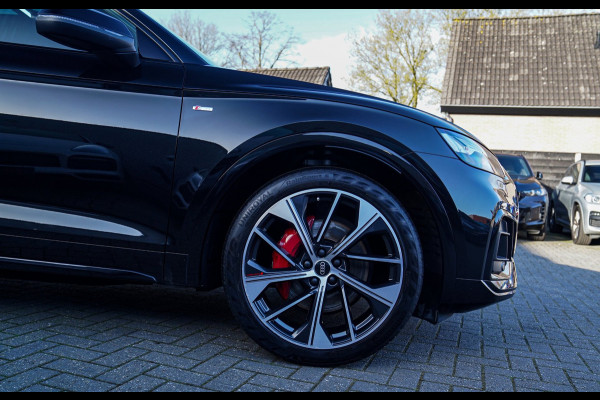 Audi Q5 Sportback 55 TFSI e Quattro | 2 x S-line | RS Zetels | Panorama | Luchtvering | Camera | Audi Drive Select | Apple Carplay