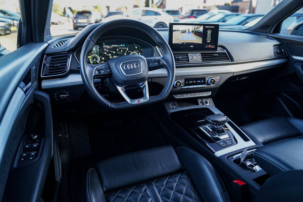 Audi Q5 Sportback 55 TFSI e Quattro | 2 x S-line | RS Zetels | Panorama | Luchtvering | Camera | Audi Drive Select | Apple Carplay
