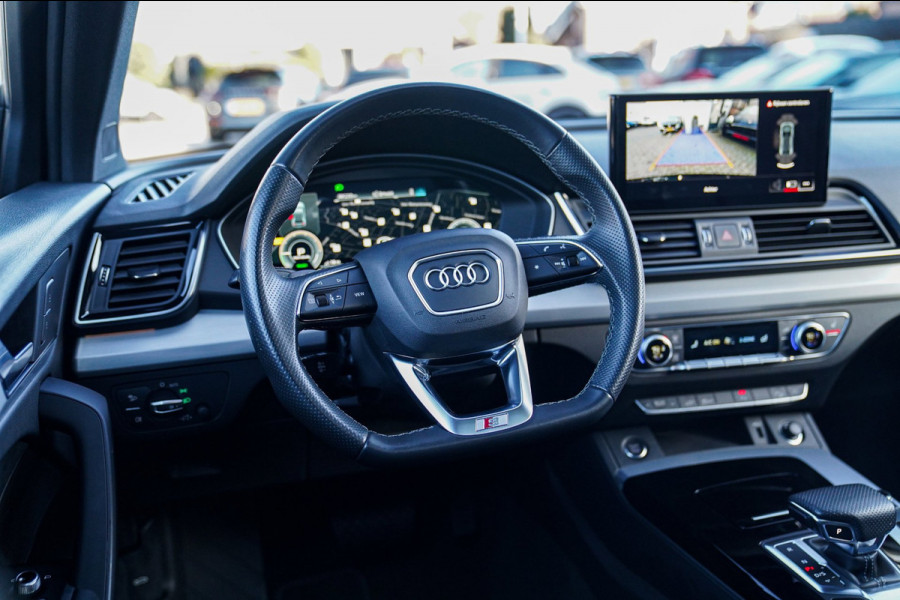 Audi Q5 Sportback 55 TFSI e Quattro | 2 x S-line | RS Zetels | Panorama | Luchtvering | Camera | Audi Drive Select | Apple Carplay