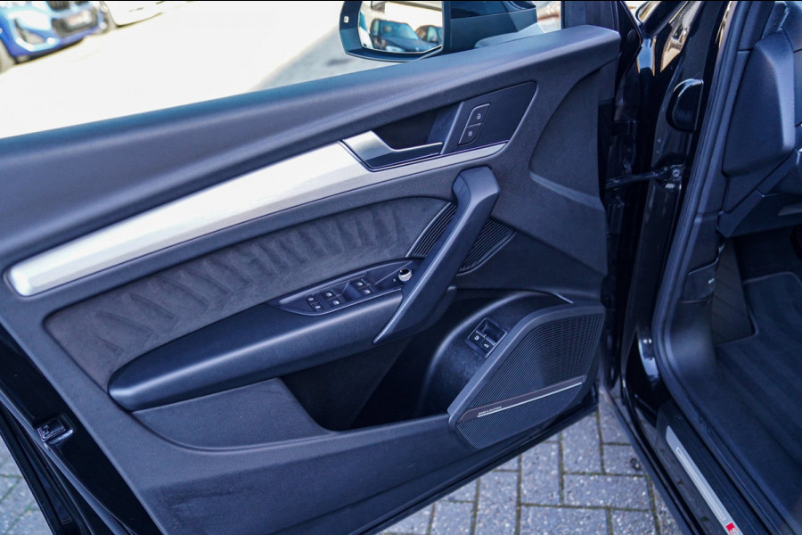 Audi Q5 Sportback 55 TFSI e Quattro | 2 x S-line | RS Zetels | Panorama | Luchtvering | Camera | Audi Drive Select | Apple Carplay
