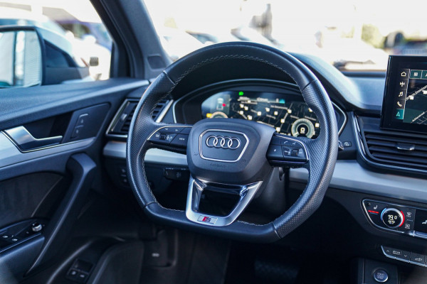 Audi Q5 Sportback 55 TFSI e Quattro | 2 x S-line | RS Zetels | Panorama | Luchtvering | Camera | Audi Drive Select | Apple Carplay