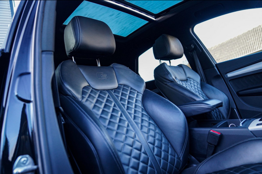 Audi Q5 Sportback 55 TFSI e Quattro | 2 x S-line | RS Zetels | Panorama | Luchtvering | Camera | Audi Drive Select | Apple Carplay