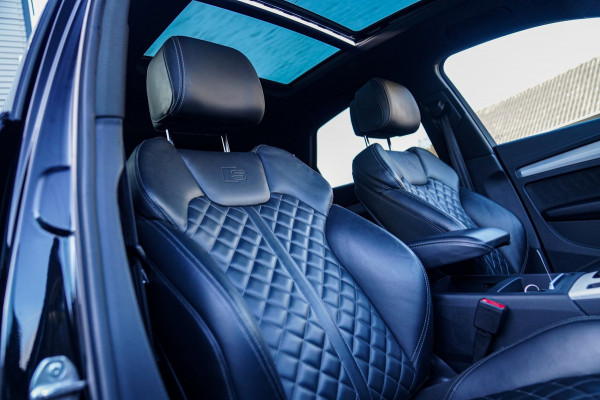 Audi Q5 Sportback 55 TFSI e Quattro | 2 x S-line | RS Zetels | Panorama | Luchtvering | Camera | Audi Drive Select | Apple Carplay