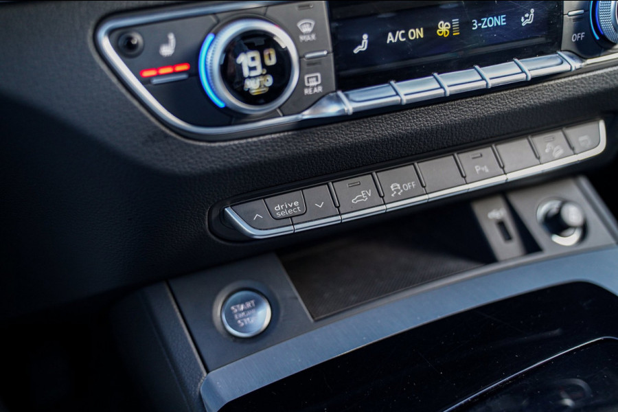 Audi Q5 Sportback 55 TFSI e Quattro | 2 x S-line | RS Zetels | Panorama | Luchtvering | Camera | Audi Drive Select | Apple Carplay