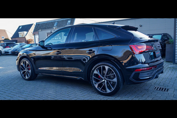 Audi Q5 Sportback 55 TFSI e Quattro | 2 x S-line | RS Zetels | Panorama | Luchtvering | Camera | Audi Drive Select | Apple Carplay