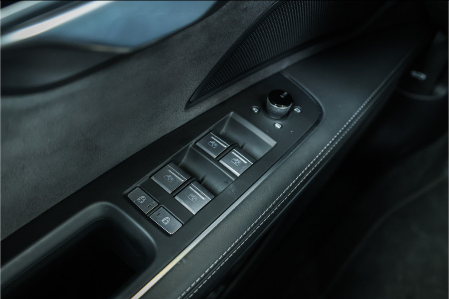 Audi A8 60 TFSI e quattro - S Line | Panorama | 4x Stoelkoeling & Massage | Memory