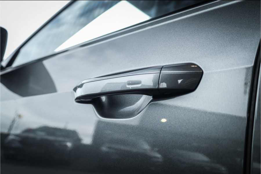 Audi A8 60 TFSI e quattro - S Line | Panorama | 4x Stoelkoeling & Massage | Memory