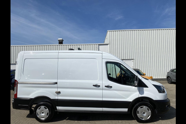 Ford Transit 310 2.0 TDCI L2H2 Trend 130pk | 12 inch SYNC 4 | Trekhaak | Volledig ingericht | Imperiaal | Draadloos Apple Carplay/Android auto | Achteruitrijcamera incl. Downlighter | Digitale Cockpit |