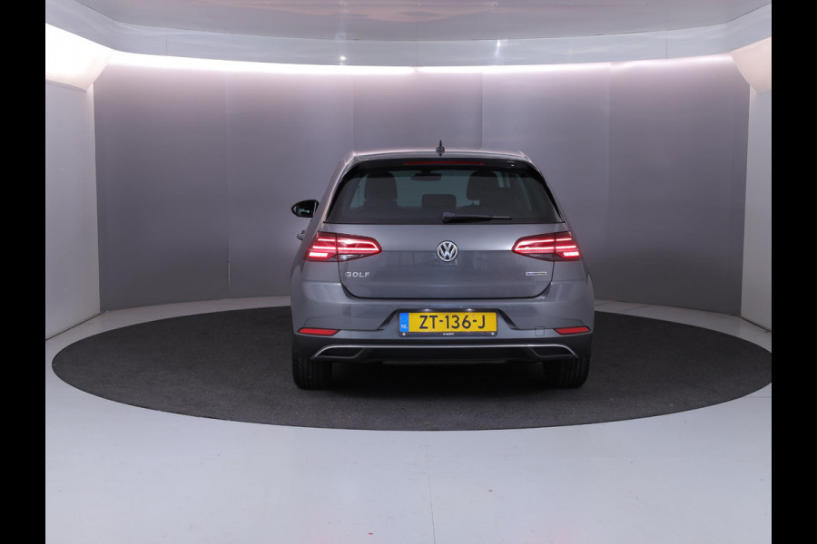 Volkswagen Golf 1.5 TSI Comfortline Business 130pk 6bak| navi| LM-velgen| Parksensors| verwarmde voorstoelen