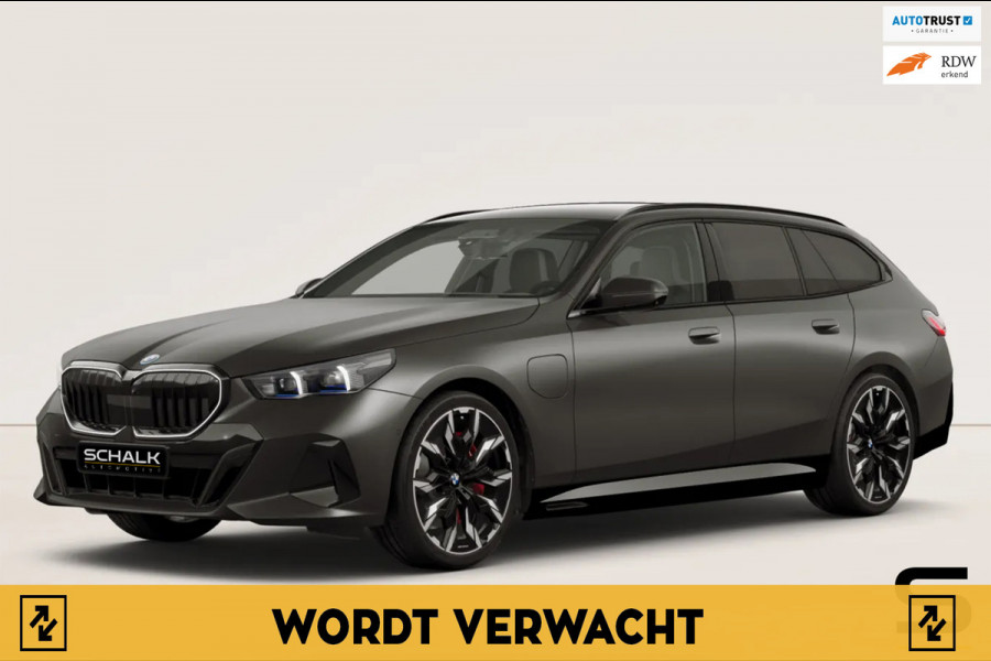 BMW 5 Serie Touring 520i|M-sport|Pano|H&K|Fis €68.000|1e eig