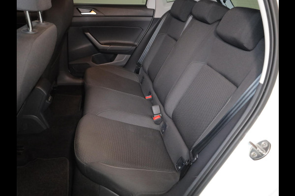Volkswagen Polo 1.0 TSI Comfortline 95 pk | Navigatie | Parkeersensoren | Adaptieve cruise control | Apple Carplay/Android Auto |
