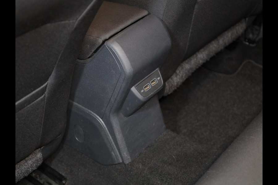 Volkswagen Polo 1.0 TSI Comfortline 95 pk | Navigatie | Parkeersensoren | Adaptieve cruise control | Apple Carplay/Android Auto |