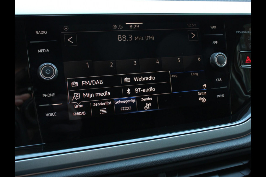 Volkswagen Polo 1.0 TSI Life DSG Goal | Navigatie | Apple Carplay/Android Auto | Climate Control | Parkeer sensoren | digitaal dashboard | Adaptive Cruise Control | Stoelverwarming