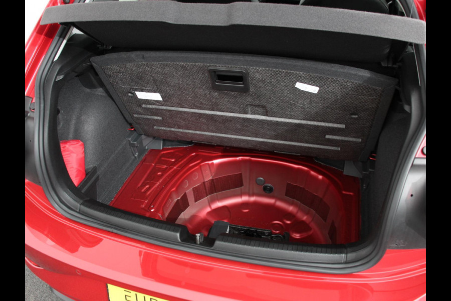 Volkswagen Polo 1.0 TSI Life DSG Goal | Navigatie | Apple Carplay/Android Auto | Climate Control | Parkeer sensoren | digitaal dashboard | Adaptive Cruise Control | Stoelverwarming