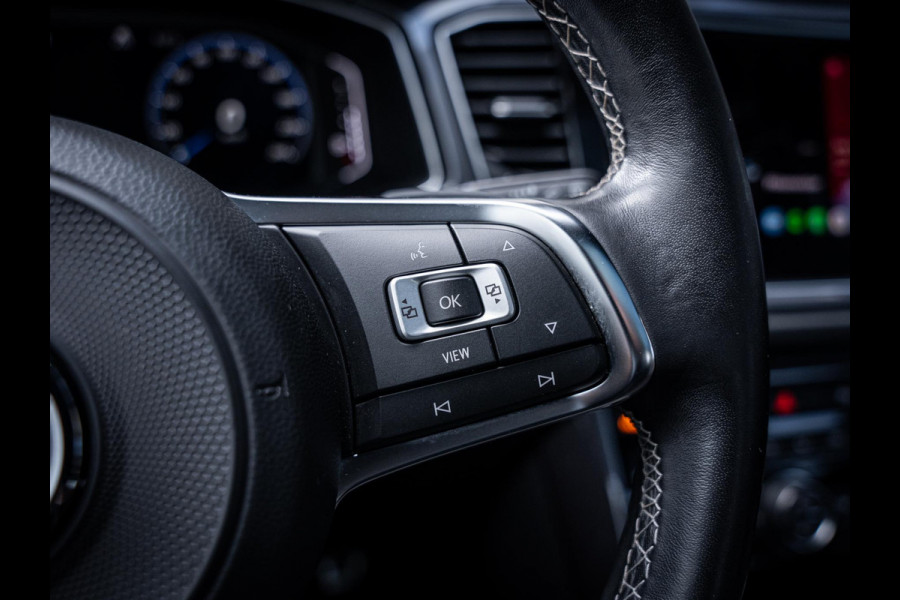 Volkswagen T-Roc 1.5 TSI Sport Business R - 3x R-Line l Pano l Beats l ACC l Auto Carplay