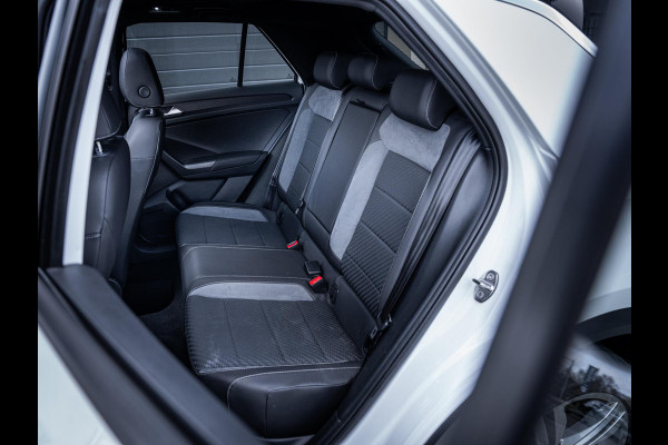 Volkswagen T-Roc 1.5 TSI Sport Business R - 3x R-Line l Pano l Beats l ACC l Auto Carplay