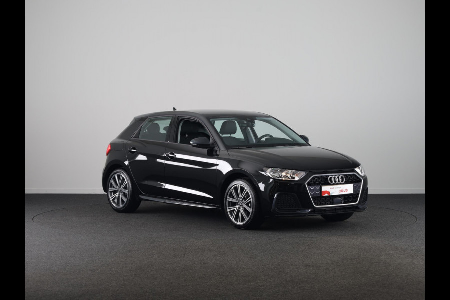 Audi A1 Sportback 25 TFSI Advanced edition 95pk | Parkeerhulp plus | Automatische airco | Navigatie via App | 17 inch lichtmetalen velgen | Dak in contrast kleur