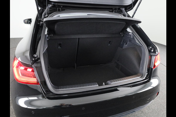 Audi A1 Sportback 25 TFSI Advanced edition 95pk | Parkeerhulp plus | Automatische airco | Navigatie via App | 17 inch lichtmetalen velgen | Dak in contrast kleur
