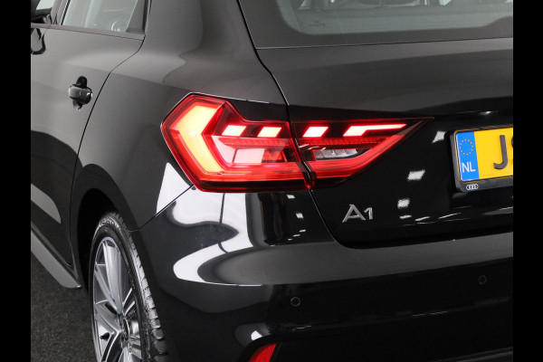 Audi A1 Sportback 25 TFSI Advanced edition 95pk | Parkeerhulp plus | Automatische airco | Navigatie via App | 17 inch lichtmetalen velgen | Dak in contrast kleur