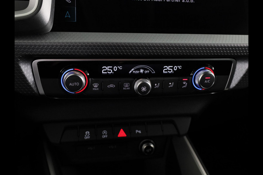 Audi A1 Sportback 25 TFSI Advanced edition 95pk | Parkeerhulp plus | Automatische airco | Navigatie via App | 17 inch lichtmetalen velgen | Dak in contrast kleur
