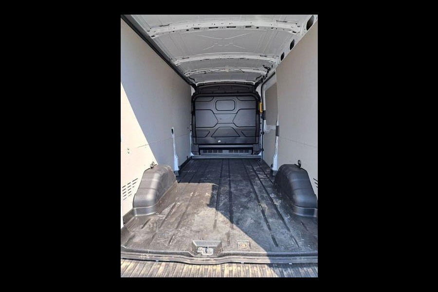 Ford Transit 350 2.0 TDCI L3H2 Trend 130pk | SYNC 4 | Apple Carplay | Android Auto |