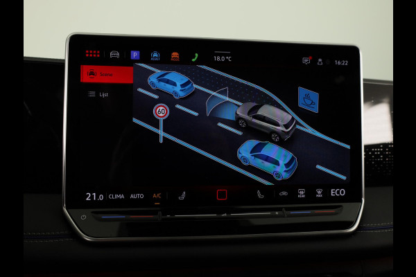 Volkswagen Tiguan 1.5 eHybrid R-Line Edition | 272 PK |Automaat (DSG) | Verlengde garantie | Navigatie | Panoramadak | Parkeersensoren (Park assist) | Rondomzicht 360 grade camera | Stoelverwarming | R-Line |