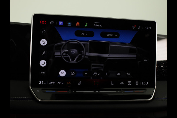 Volkswagen Tiguan 1.5 eHybrid R-Line Edition | 272 PK |Automaat (DSG) | Verlengde garantie | Navigatie | Panoramadak | Parkeersensoren (Park assist) | Rondomzicht 360 grade camera | Stoelverwarming | R-Line |