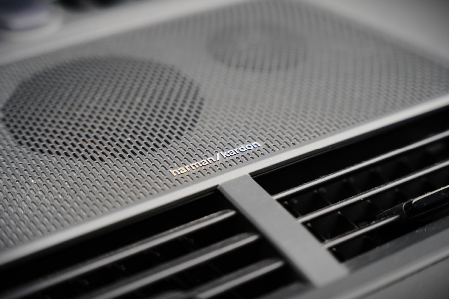 Polestar 2 Long Range Dual Motor Launch Edition 78kWh | Panoramadak | Stoelverwarming | Stuurverwarming | Harman Kardon | Memory Seat | 360 Camera | Keyless | Adaptive Cruise Control | Apple Carplay | BTW | LED |