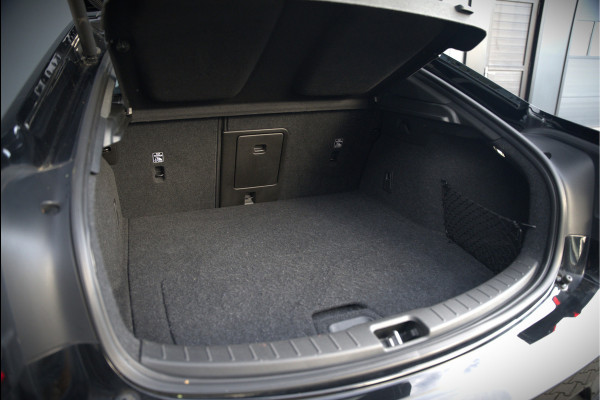 Polestar 2 Long Range Dual Motor Launch Edition 78kWh | Panoramadak | Stoelverwarming | Stuurverwarming | Harman Kardon | Memory Seat | 360 Camera | Keyless | Adaptive Cruise Control | Apple Carplay | BTW | LED |