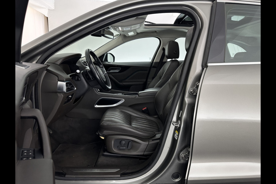 Jaguar F-Pace 3.0d First Edition AWD (INCL-BTW) Aut. *PANO | LEATHER | XENON | MEMORY-PACK | DIGI-COCKPIT | MERIDIAN-SOUND | NAVI-FULLMAP | CAMERA | HEATED-COMFORTSEATS | AMBIENTLIGHT | SHIFTPADDLES | ECC | PDC | CRUISE | TOWBAR