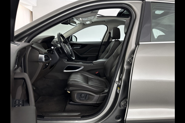 Jaguar F-Pace 3.0d First Edition AWD (INCL-BTW) Aut. *PANO | LEATHER | XENON | MEMORY-PACK | DIGI-COCKPIT | MERIDIAN-SOUND | NAVI-FULLMAP | CAMERA | HEATED-COMFORTSEATS | AMBIENTLIGHT | SHIFTPADDLES | ECC | PDC | CRUISE | TOWBAR