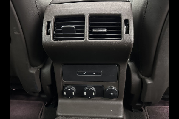 Jaguar F-Pace 3.0d First Edition AWD (INCL-BTW) Aut. *PANO | LEATHER | XENON | MEMORY-PACK | DIGI-COCKPIT | MERIDIAN-SOUND | NAVI-FULLMAP | CAMERA | HEATED-COMFORTSEATS | AMBIENTLIGHT | SHIFTPADDLES | ECC | PDC | CRUISE | TOWBAR