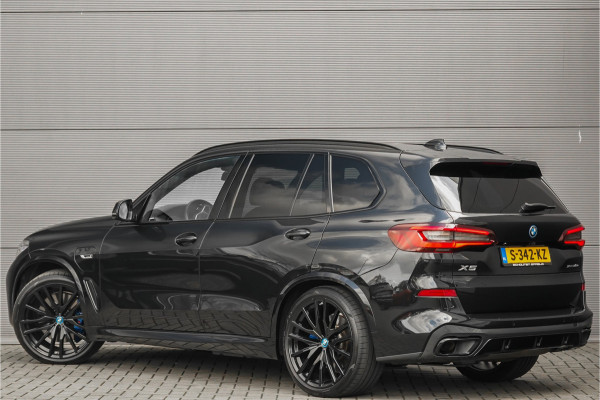 BMW X5 xDrive45e High Ex M-Sport Pano Laser Trekhaak HUD 22"