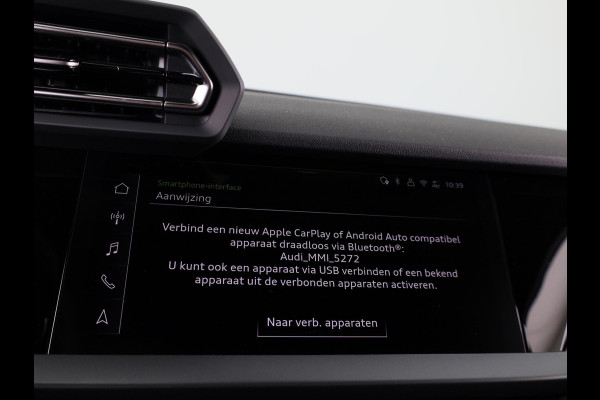 Audi A3 Sportback 40 TFSI e Pro Line 204pk | 18 inch Lichtmetalen velgen | Parkeercamera| Navigatie via App | Stoelverwarming