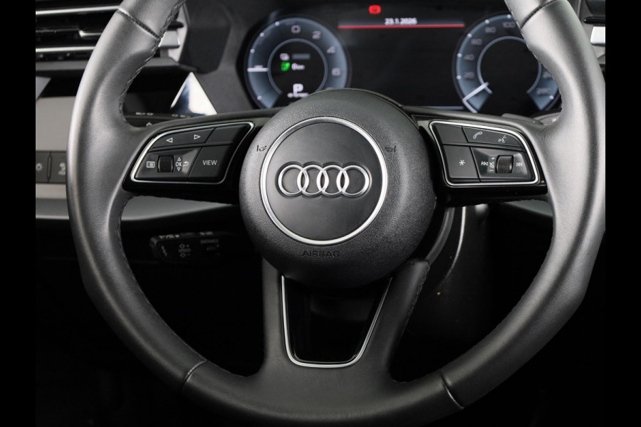 Audi A3 Sportback 40 TFSI e Advanced edition 204 pk S-tronic | Privé lease vanaf 655,- per maand | Verlengde garantie | Navigatie | Parkeersensoren (Park assist) | Achteruitrijcamera | Adaptieve cruise control | Stoelverwarming |