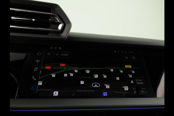 Audi A3 Sportback 45 TFSI e S edition Competition 245pk | Panoramadak | Sonos 3D | Ambient light | Parkeercamere | Adaptieve cruise controle