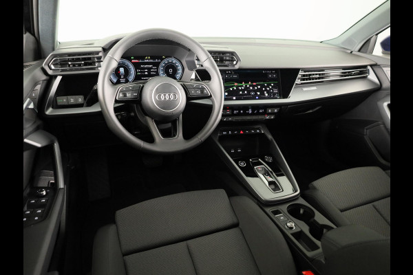 Audi A3 Sportback 40 TFSI e Advanced edition 204pk | Verlengde garantie | Navigatie | Extra getint glas | Verwarmbare voorstoelen