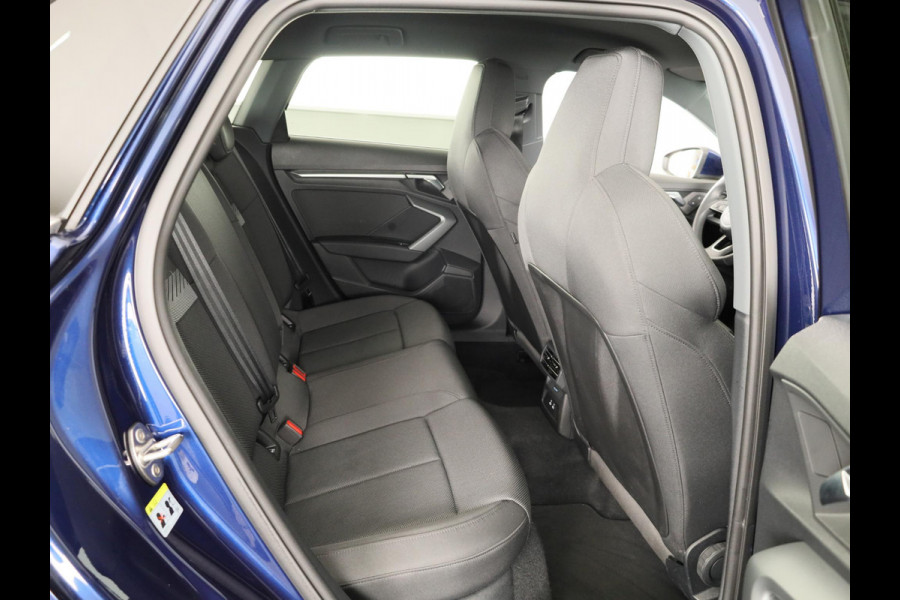 Audi A3 Sportback 40 TFSI e Advanced edition 204pk | Verlengde garantie | Navigatie | Extra getint glas | Verwarmbare voorstoelen