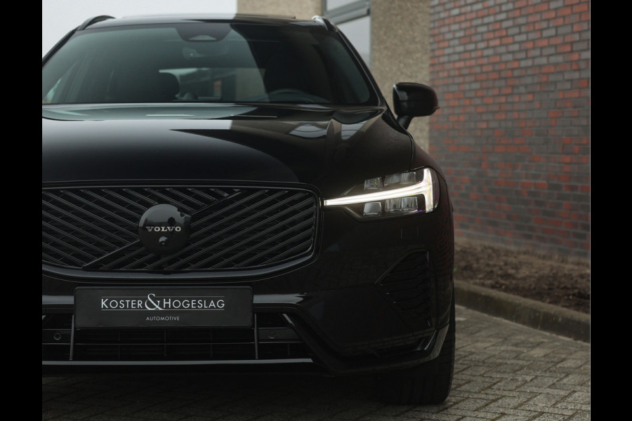 Volvo XC60 T8 AWD Ultra Black Edition | Pano - Trekhaak - HUD