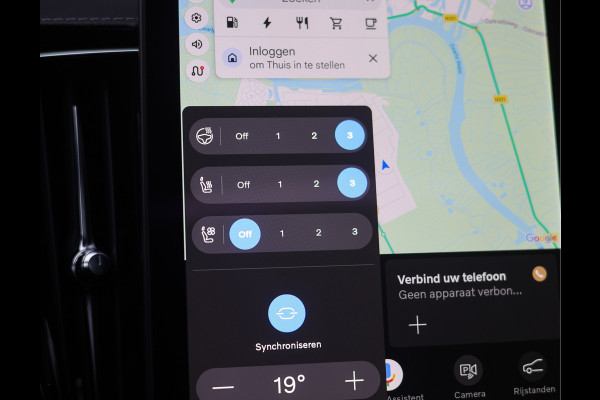 Volvo XC60 T8 AWD Ultra Black Edition | Pano - Trekhaak - HUD