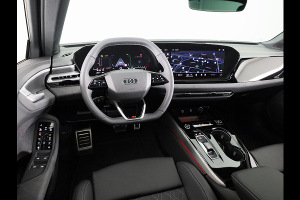 Audi A5 Avant 2.0 e-hybrid quattro S edition Competition 367pk | Private lease vanaf € 1.198,- per maand | Panoramdak | Trekhaak | Matrix | Keyless | Adaptieve cruise controle
