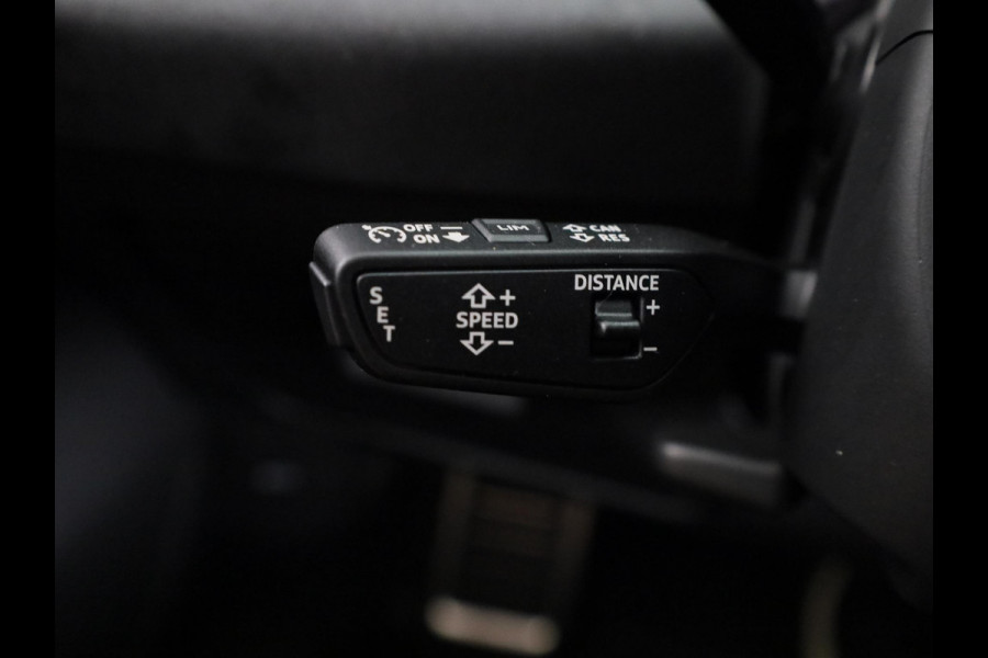 Audi A5 Avant 2.0 e-hybrid quattro S edition Competition 367pk | Private lease vanaf € 1.198,- per maand | Panoramdak | Trekhaak | Matrix | Keyless | Adaptieve cruise controle