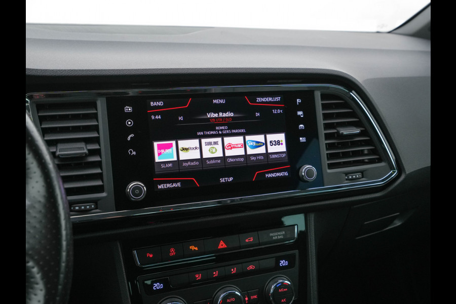 Seat Ateca 1.5 TSI FR Business Intense (INCL-BTW) *FULL-LED | SPORTSEATS | NAVI-FULLMAP | LEATHER-MICROFIBRE | CAMERA | KEYLESS | DAB+ | CARPLAY | ECC | PDC | CRUISE | TOWBAR | 18''ALU*