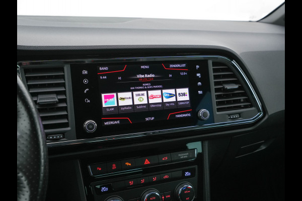 Seat Ateca 1.5 TSI FR Business Intense (INCL-BTW) *FULL-LED | SPORTSEATS | NAVI-FULLMAP | LEATHER-MICROFIBRE | CAMERA | KEYLESS | DAB+ | CARPLAY | ECC | PDC | CRUISE | TOWBAR | 18''ALU*