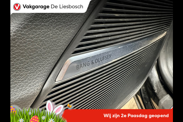 Audi Q8 60 TFSI e quattro Pro Line S Competition / Panoramadak / luchtvering / head-up / 360 camera / 23inch